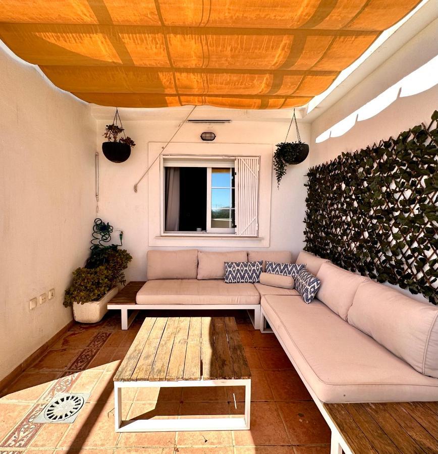 Moderno Apartamento Con Preciosas Vistas Al Mar En Urbanizacion Con Piscina - Rio Real 11 2G Marbella Eksteriør billede