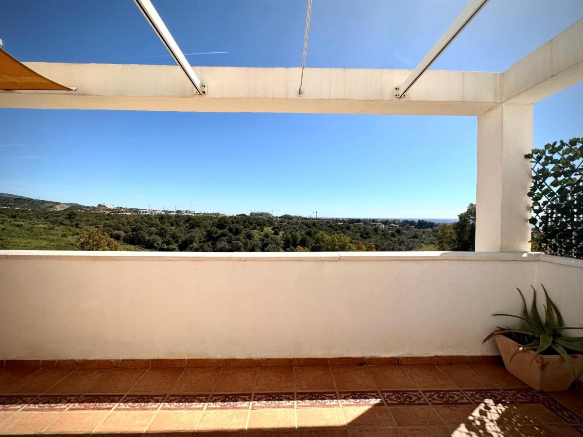 Moderno Apartamento Con Preciosas Vistas Al Mar En Urbanizacion Con Piscina - Rio Real 11 2G Marbella Eksteriør billede