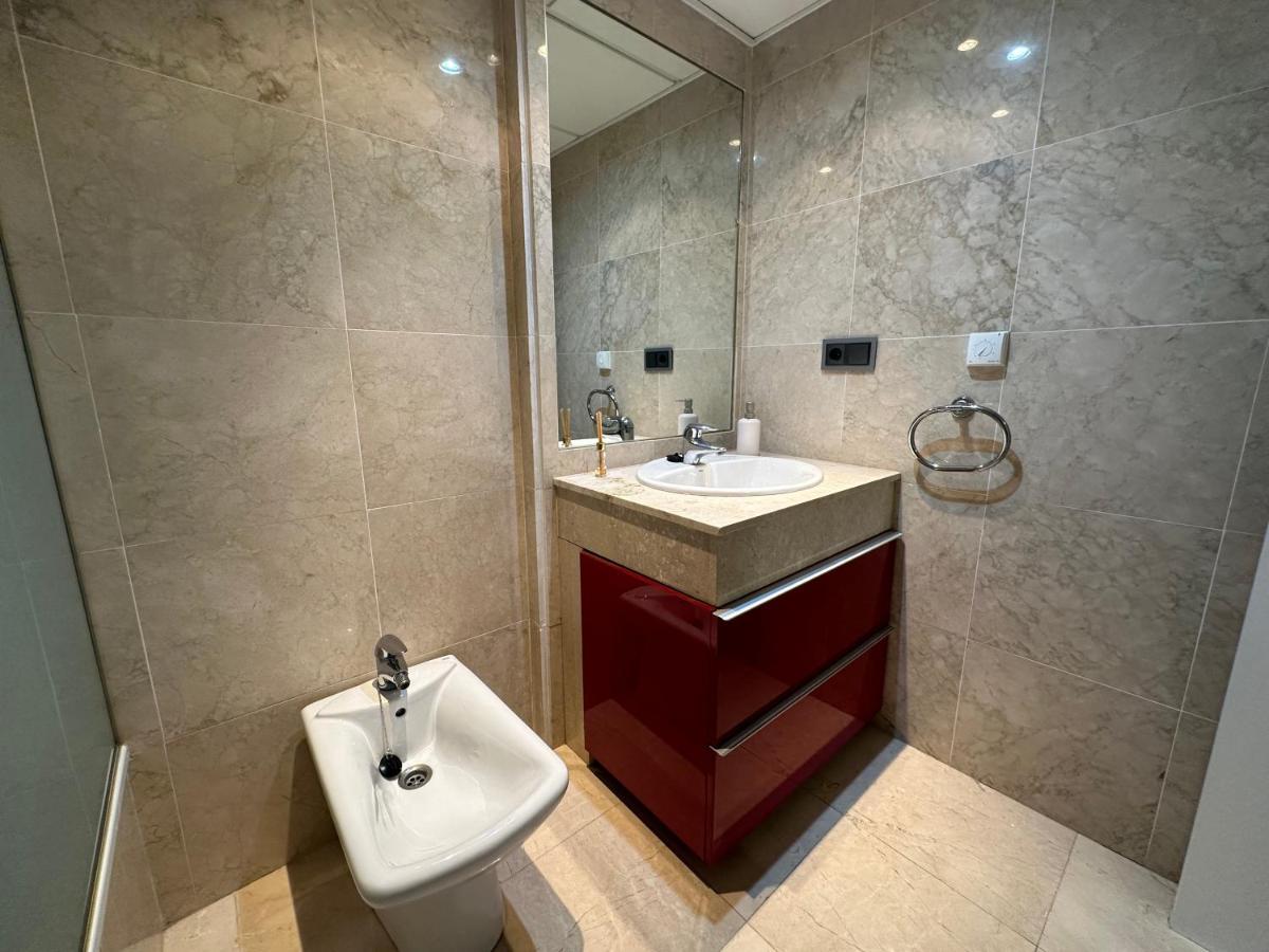 Moderno Apartamento Con Preciosas Vistas Al Mar En Urbanizacion Con Piscina - Rio Real 11 2G Marbella Eksteriør billede